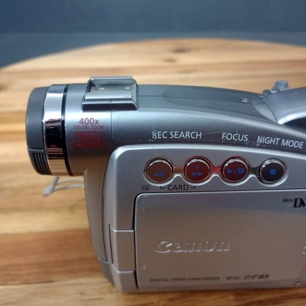 Canon ZR 85 Mini DV Camcorder MiniDV Cassette Video Camera UNTESTED PARTS REPAIR